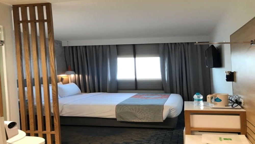 Holiday Inn Express Nashik Indira Nagar By Ihg Dış mekan fotoğraf