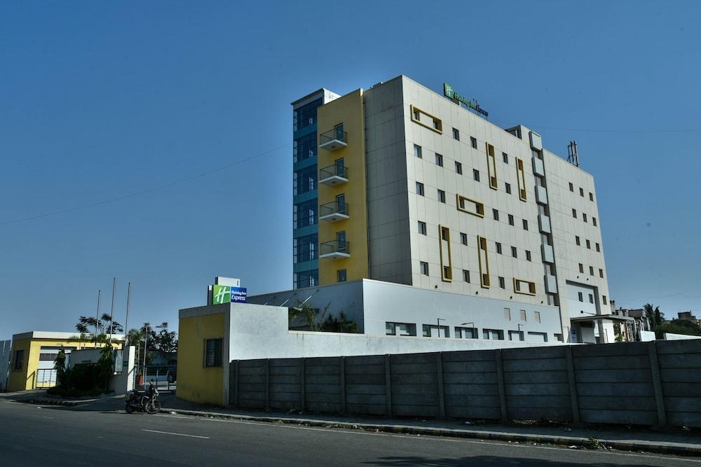 Holiday Inn Express Nashik Indira Nagar By Ihg Dış mekan fotoğraf