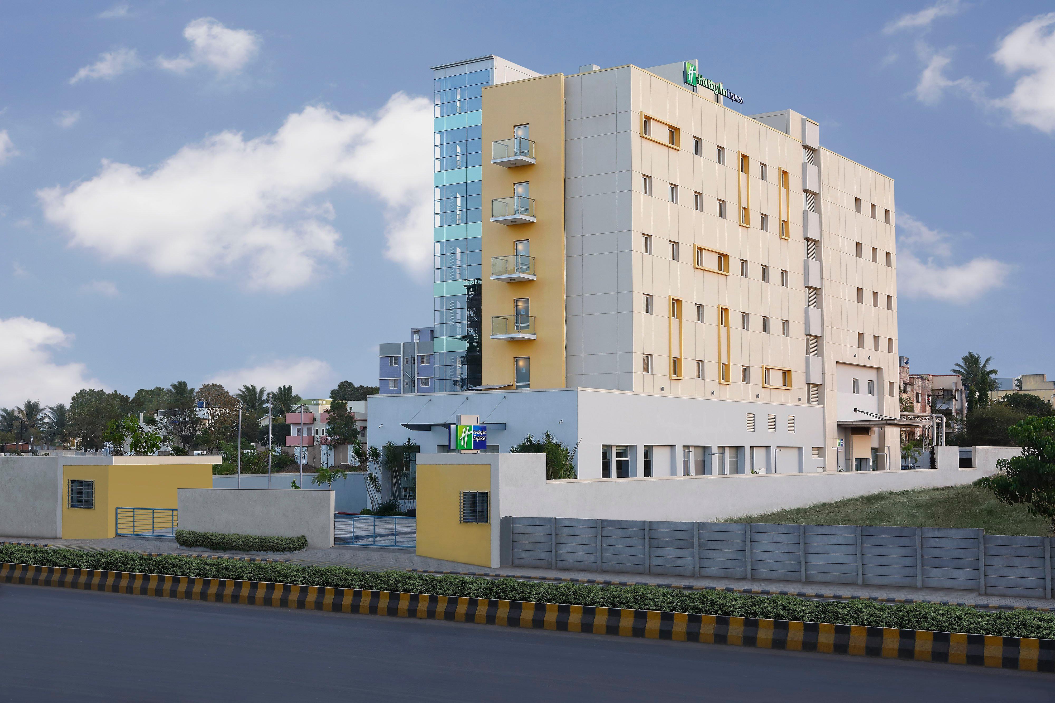 Holiday Inn Express Nashik Indira Nagar By Ihg Dış mekan fotoğraf