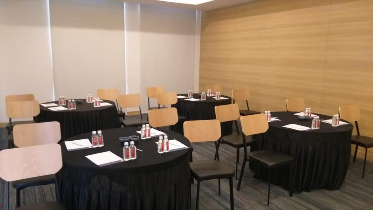 Holiday Inn Express Nashik Indira Nagar By Ihg Dış mekan fotoğraf